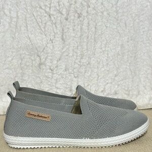 Tommy Bahama Womens Grey Knit SlipOn Casual Lightweight Flat Sneaker Shoes SZ 7